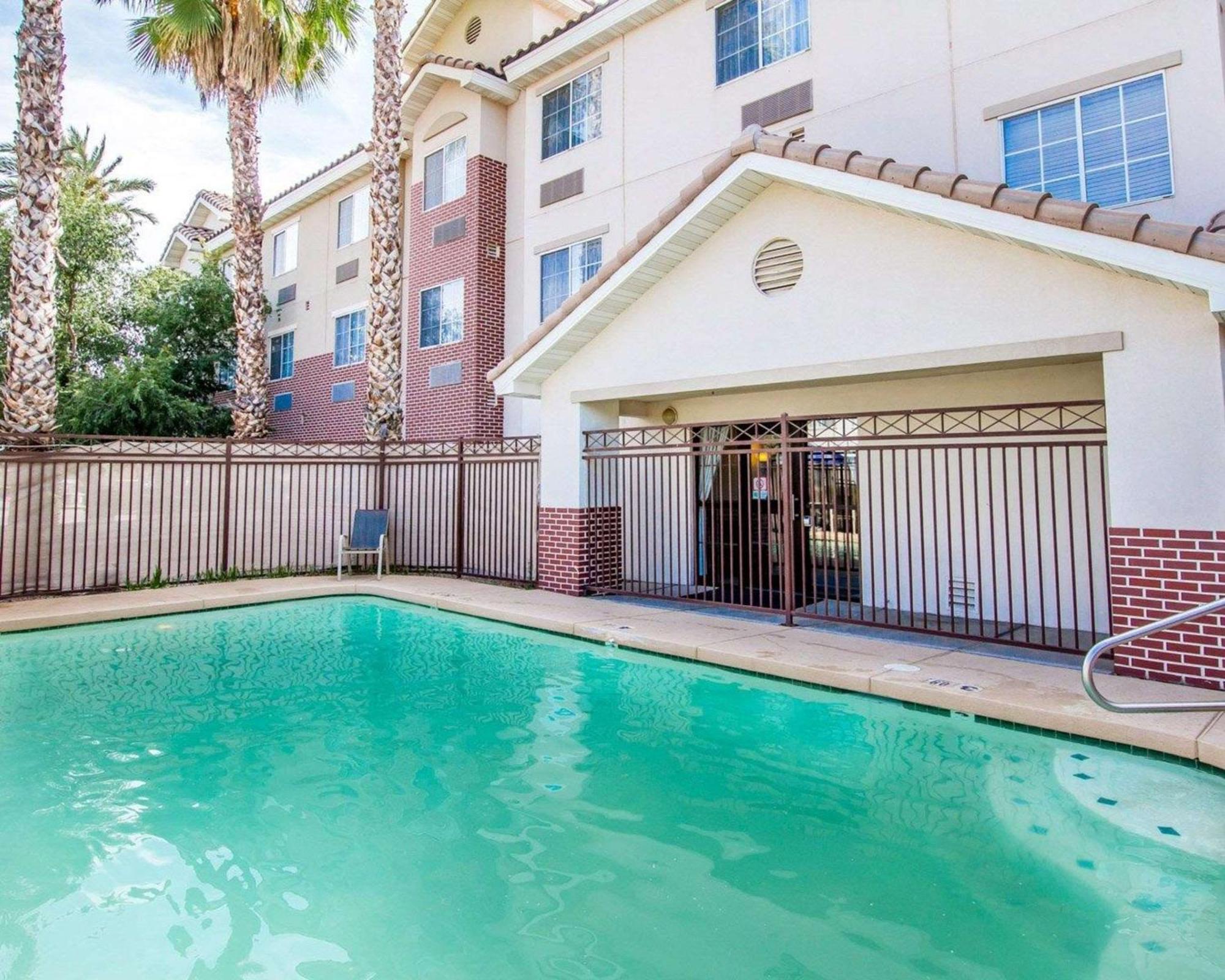 Quality Inn Chandler I-10 Extérieur photo