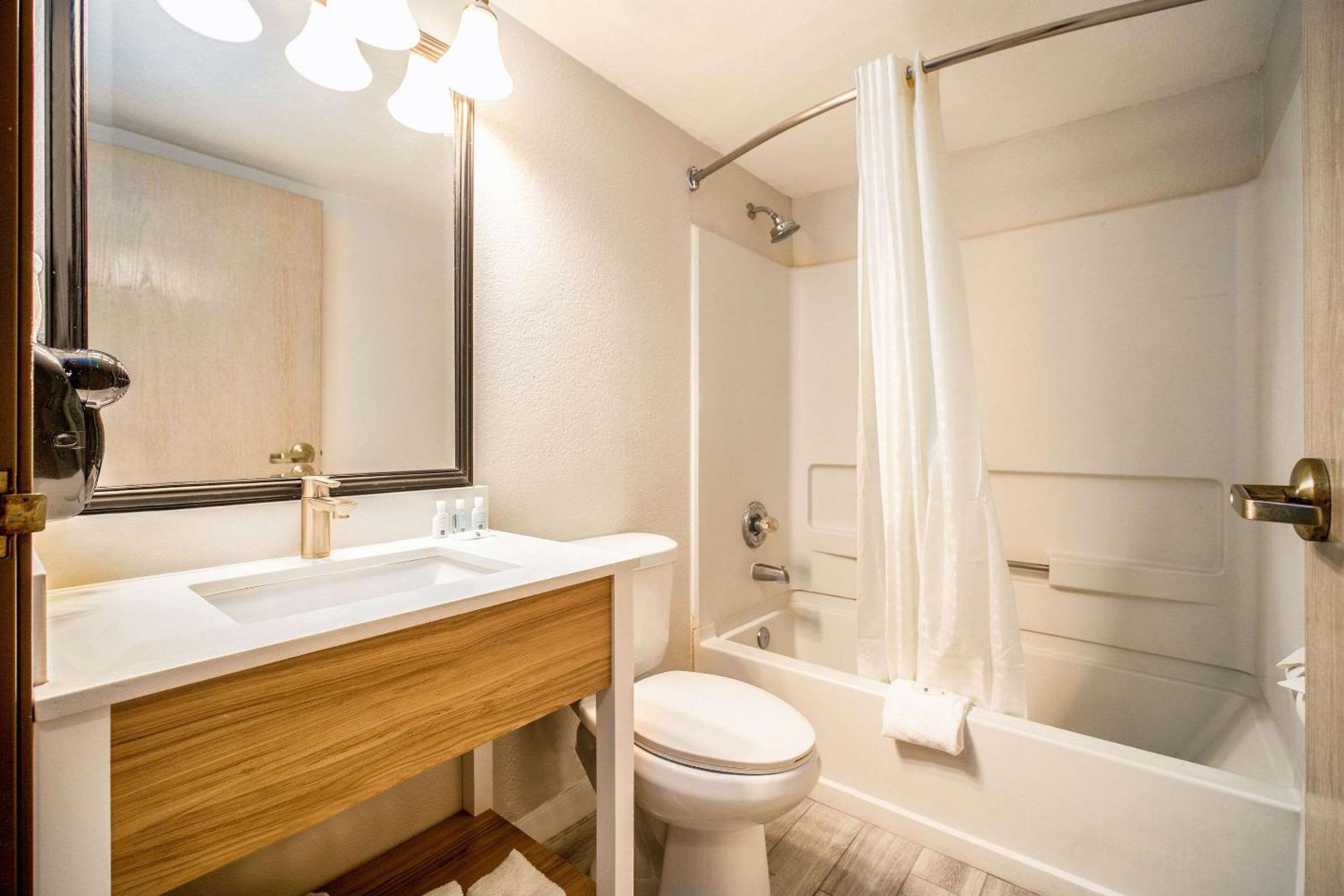 Quality Inn Chandler I-10 Extérieur photo